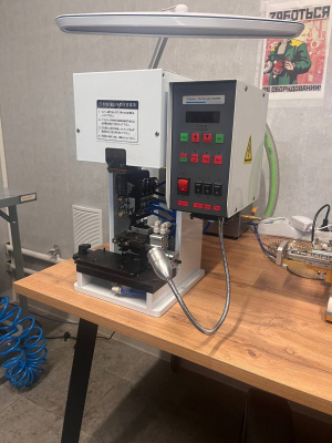 Станок для зачистки и опрессовки проводов EW-50A-1