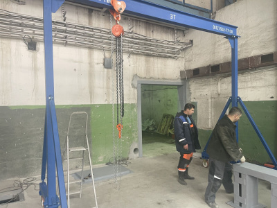 Передвижной козловой кран ККСО-0.5-3000-3000