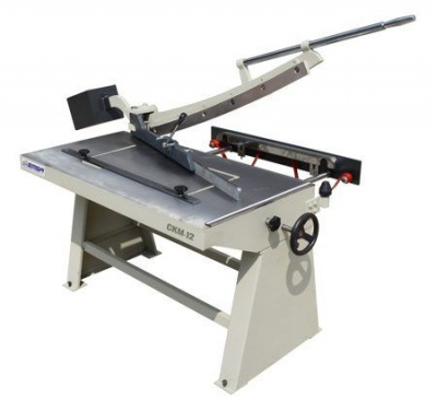 CKM-12